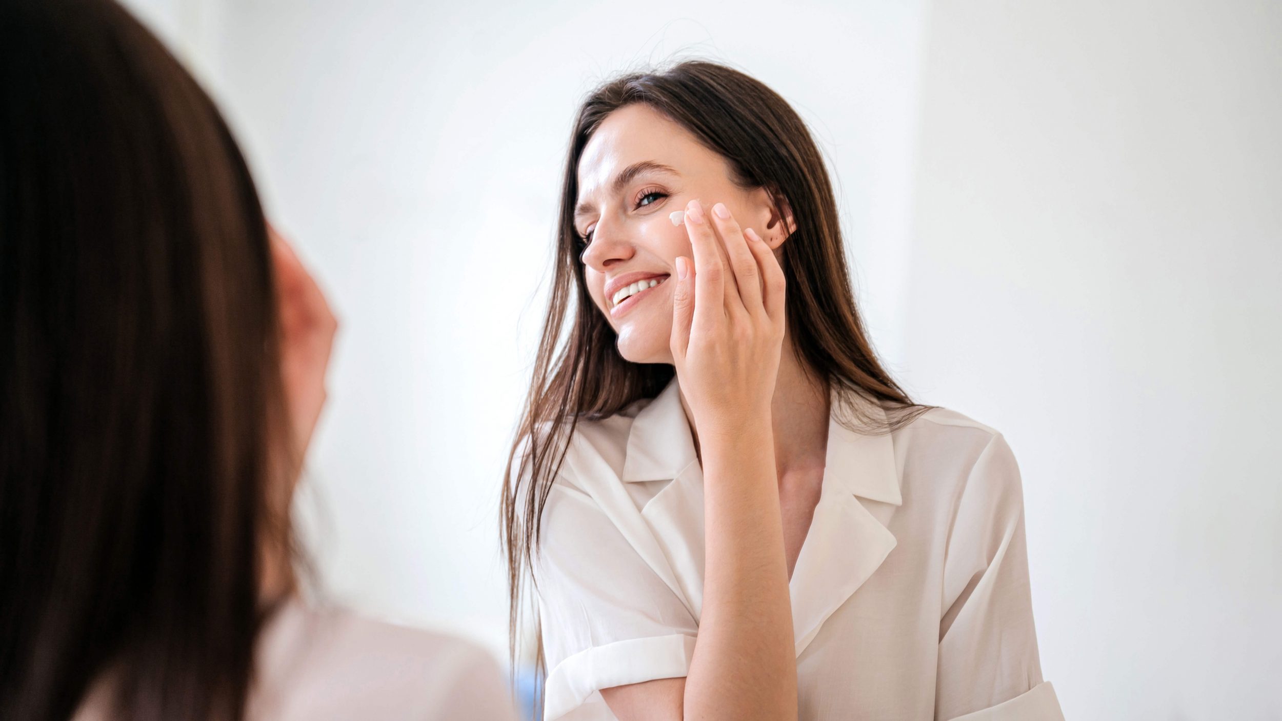 injection acide hyaluronique visage
