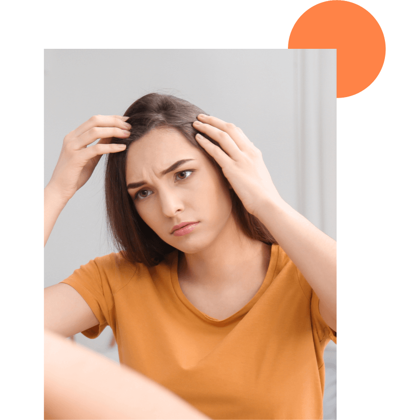 greffe FUE, femme qui se pose la question de la procédure à suivre avant l'inetrvention