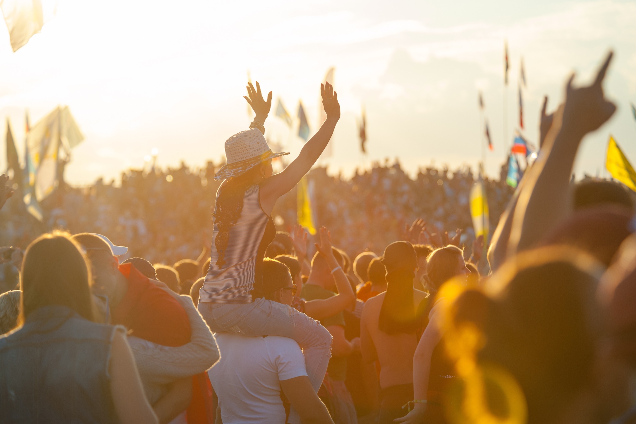 photo de personnes au festival coachella en californie
